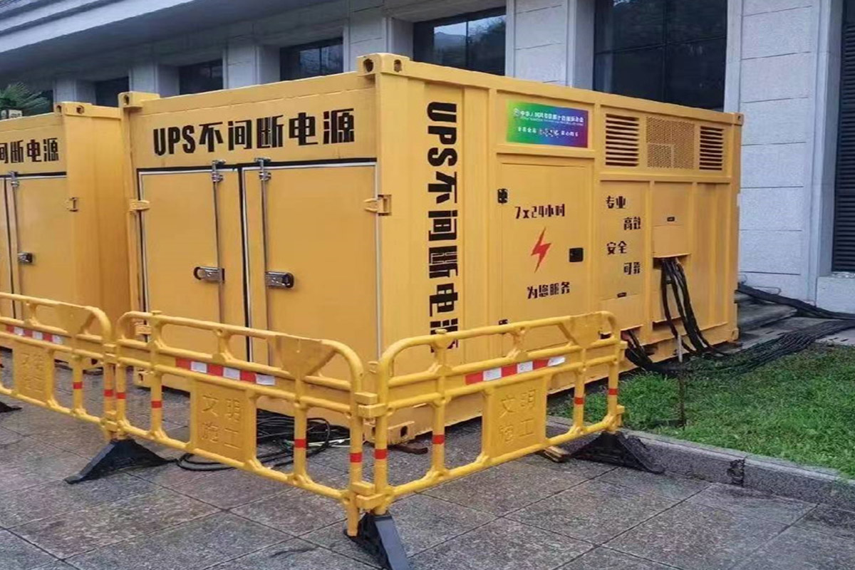 集美发电机租赁施工现场